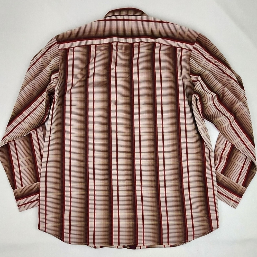 Tommy Bahama 100% Silk Button Down Pocket Dress Shirt - Picture 4 of 4